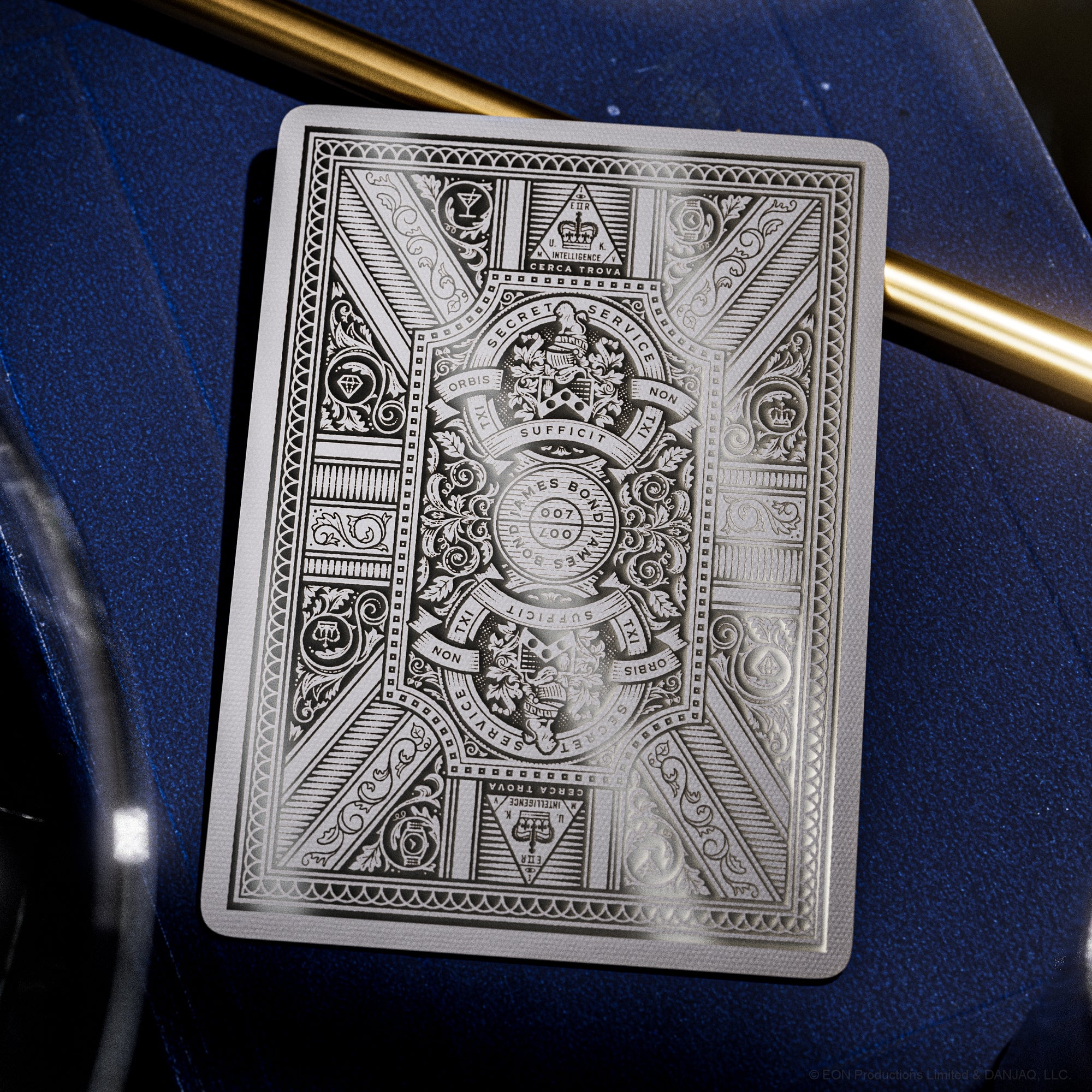 James Bond Silver Edition – image 6