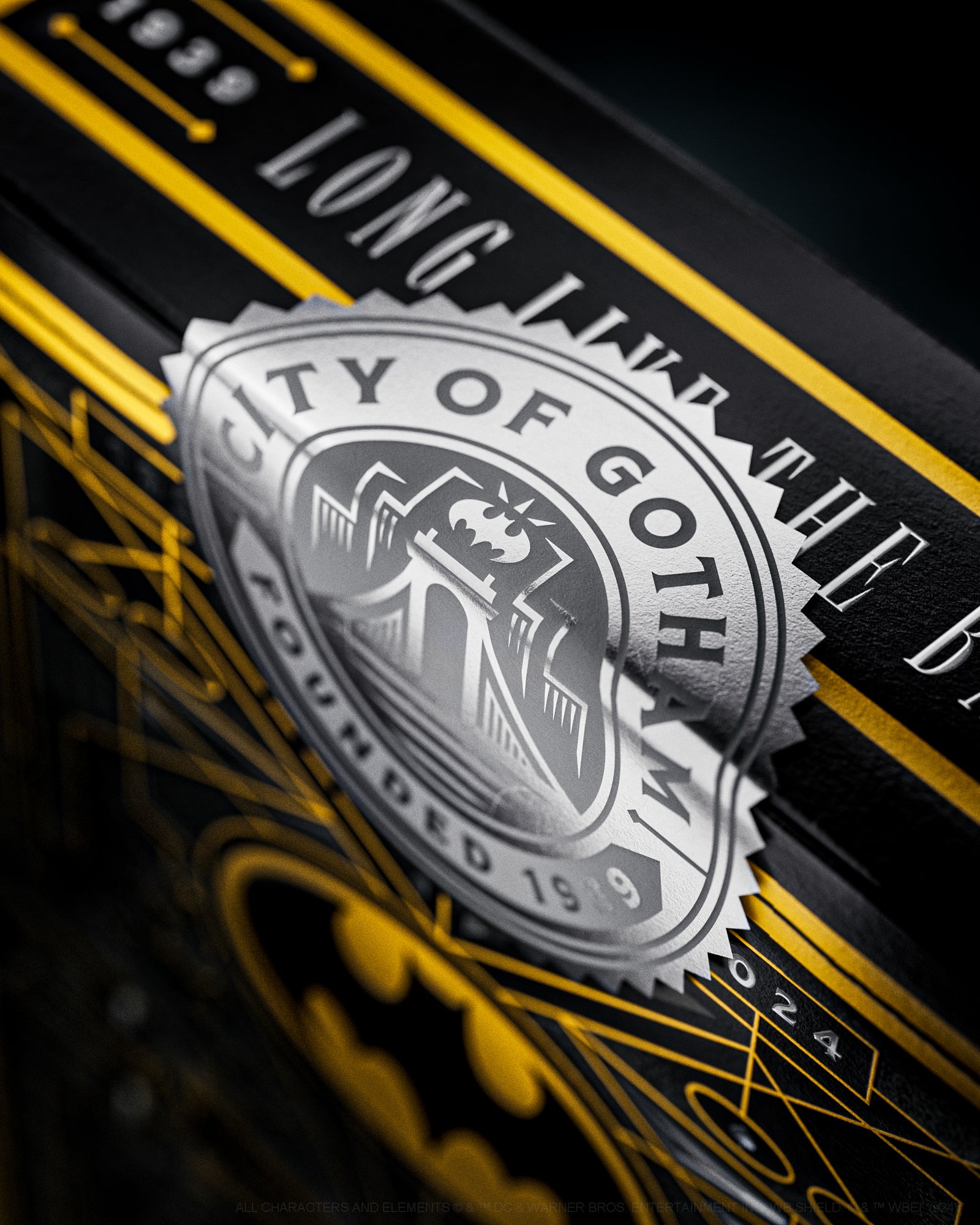 Batman 85th Anniversary Playing Cards – image 12