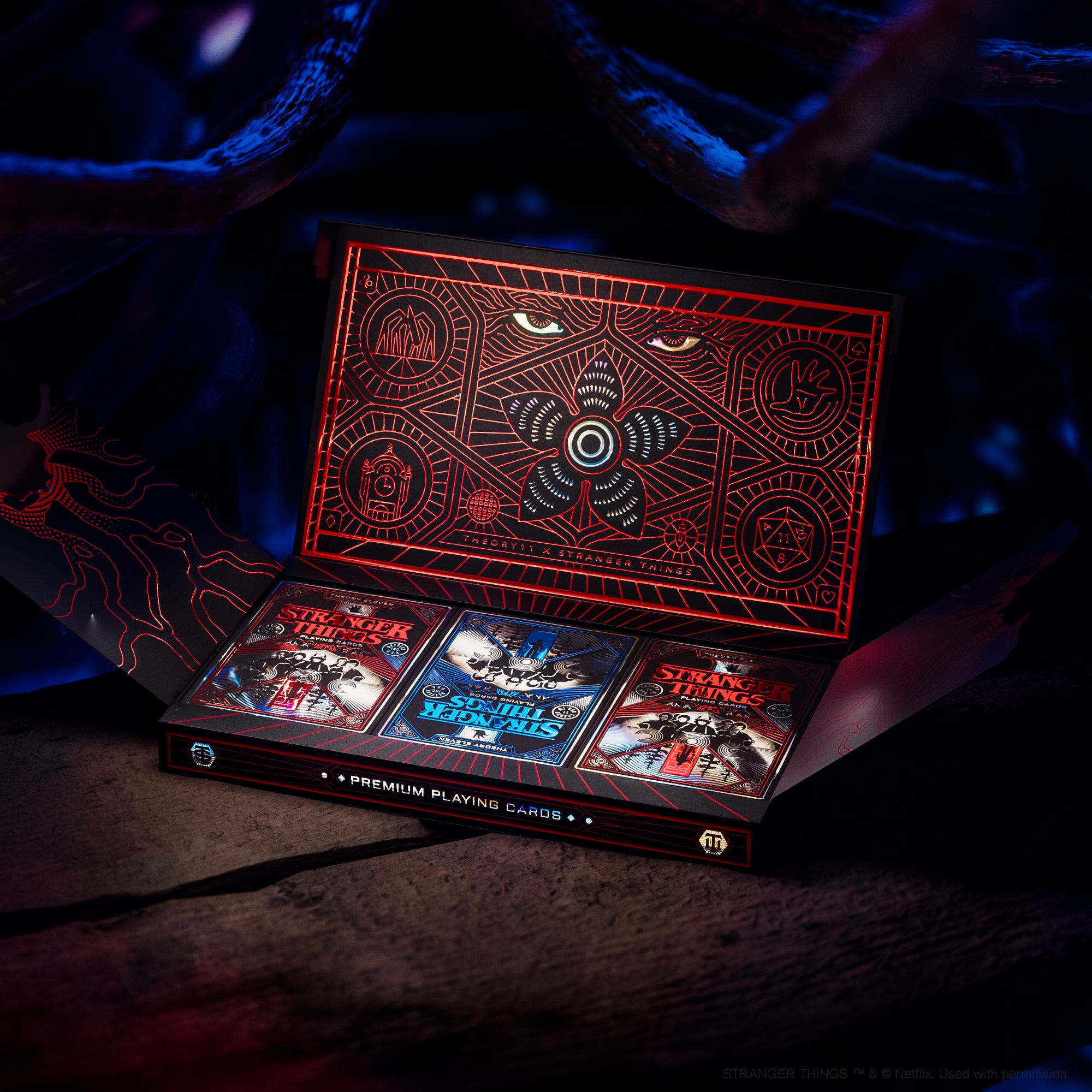 Stranger Things Playing Cards – image 15
