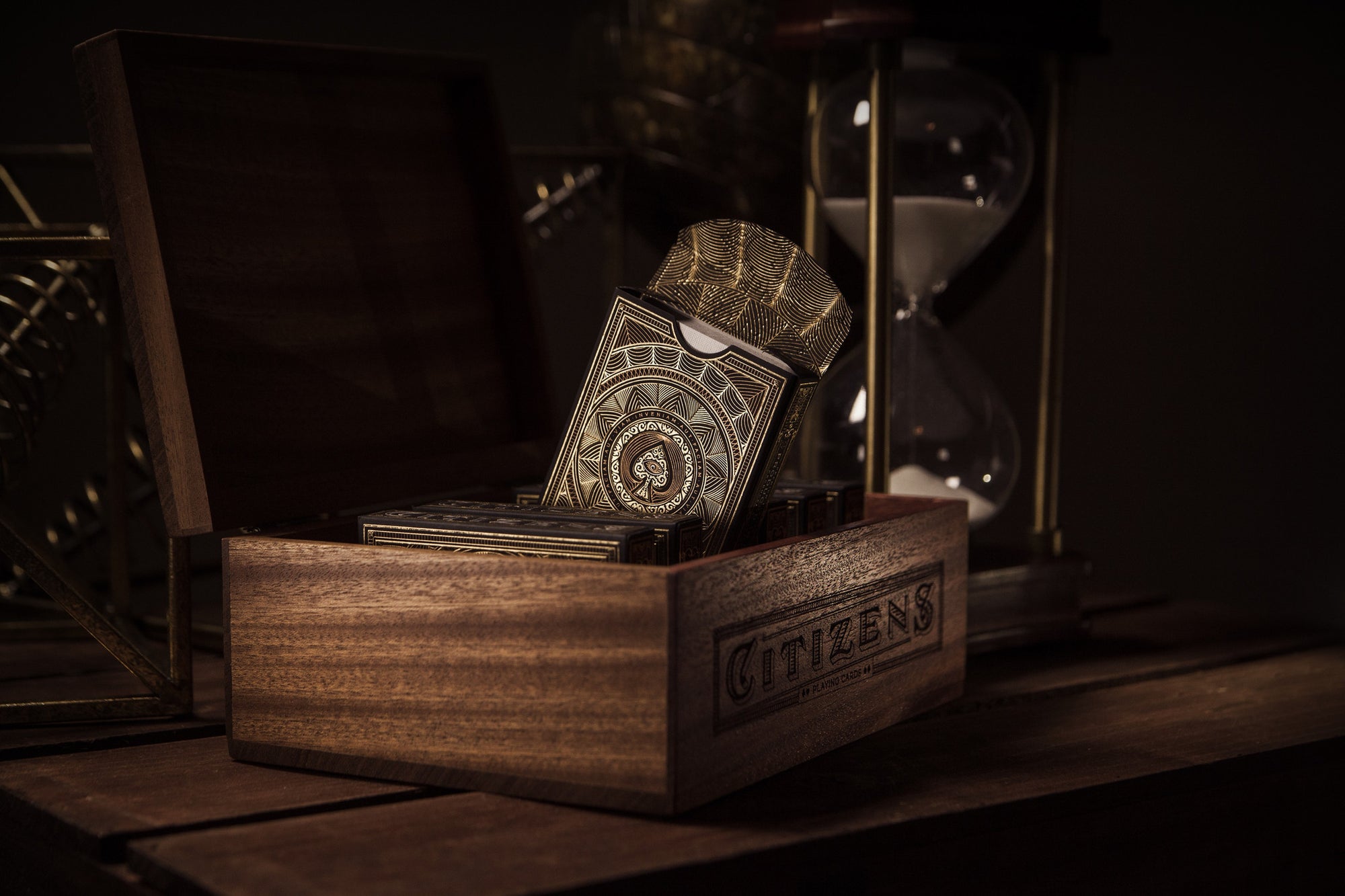 Citizen – image 9